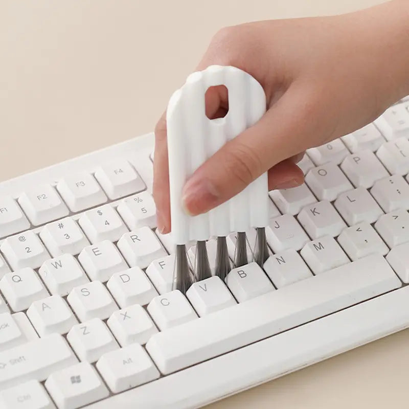 "1pc Bendable Keyboard Cleaning Brush - Soft Bristles for Grooves & Gaps"