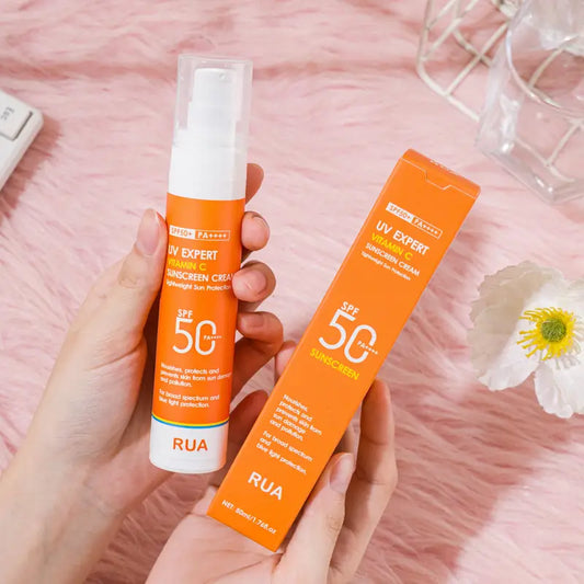 Vitamin C Sunscreen Cream SPF 50, Alcohol-Free Moisturizing Sun Protection for All Skin Types, Non-Greasy, Sweat & Water-Resistant, Ideal for Outdoor Activities, with Glycerin - 50ml